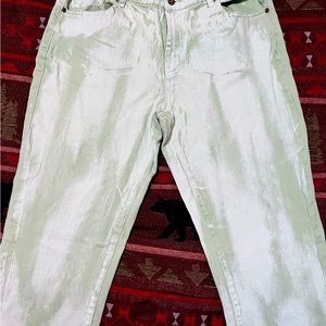 Women’s green DG jeans. Size 12
